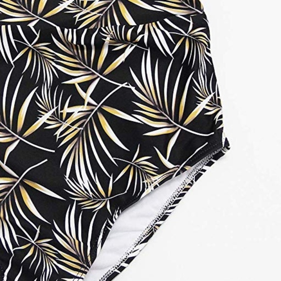 Swim Suit - Picture 4 of 5